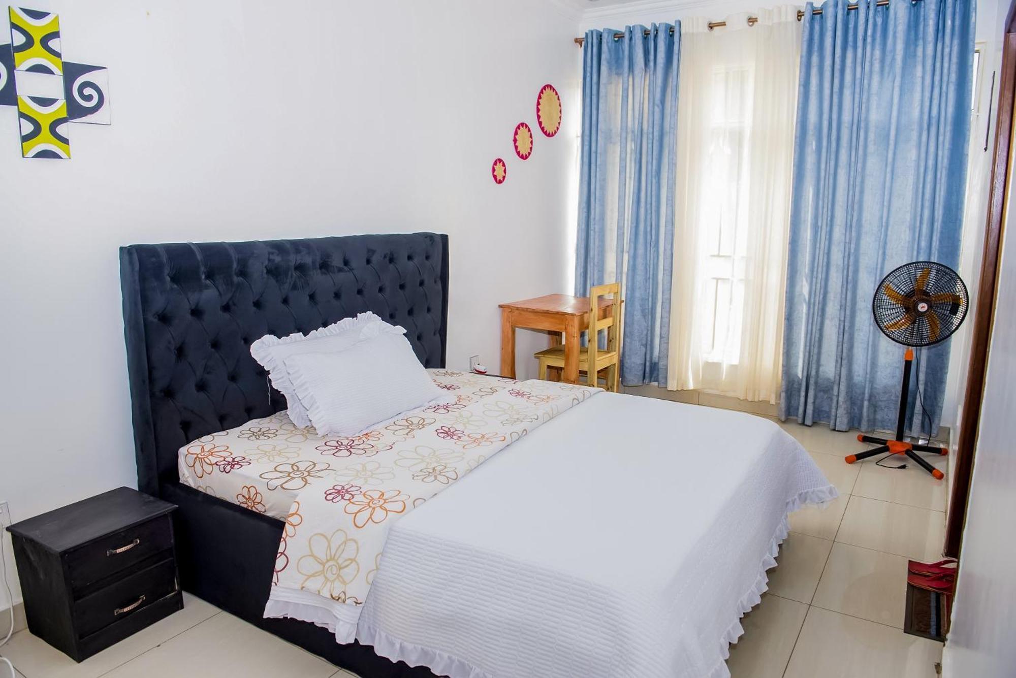 Adriel Homes Apartment Woodland Center Kigali Room photo