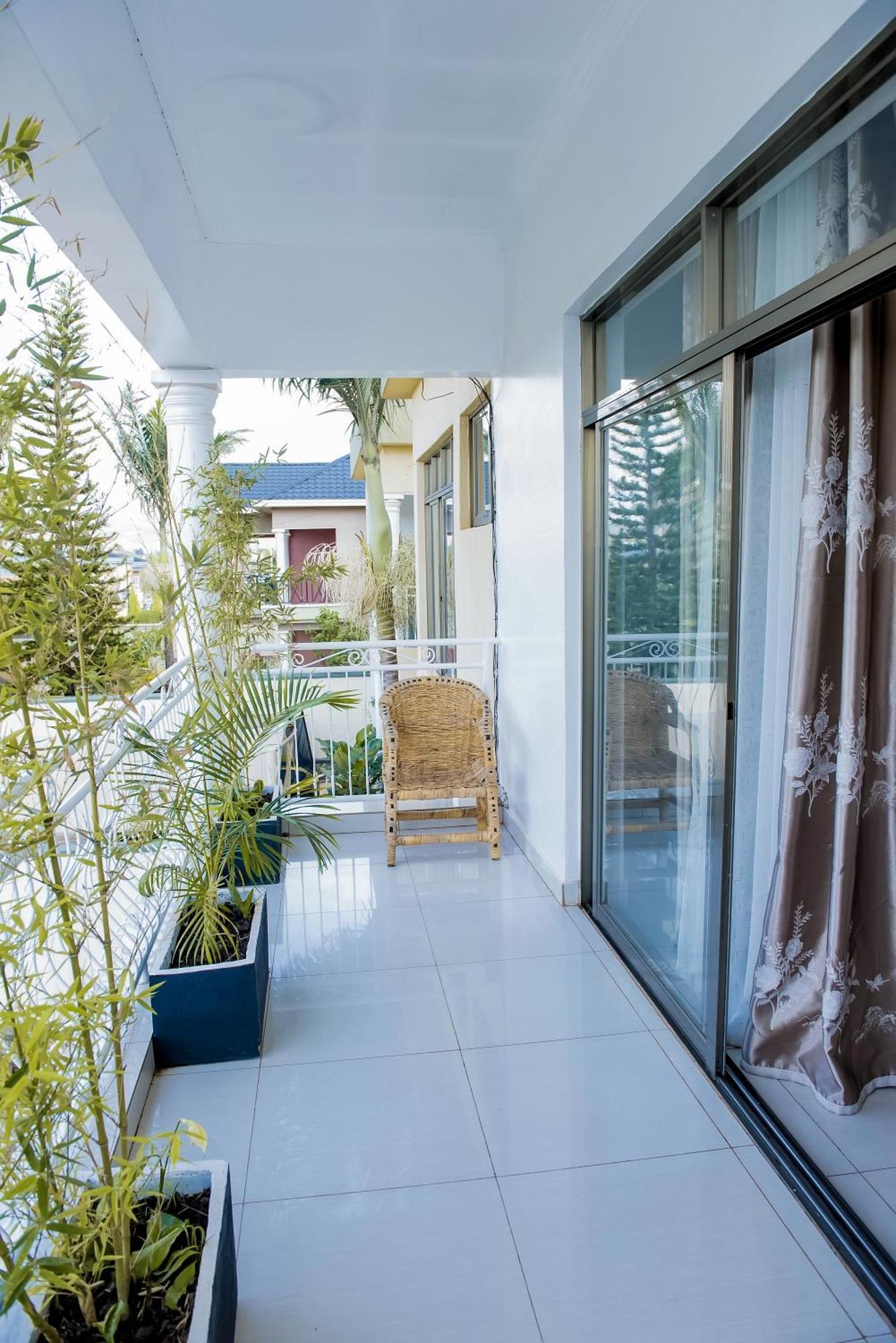 Adriel Homes Apartment Woodland Center Kigali Exterior photo